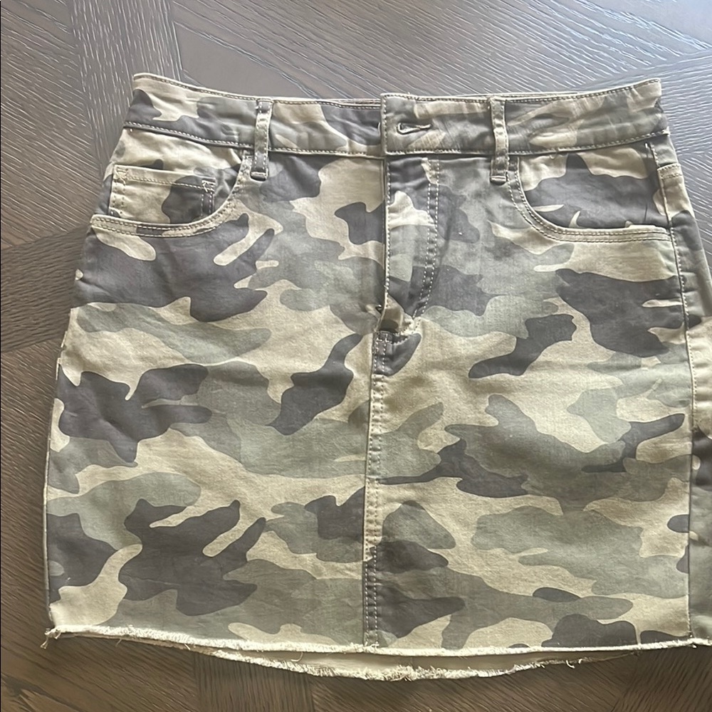 Camouflage Garage Mini Skirt NWT